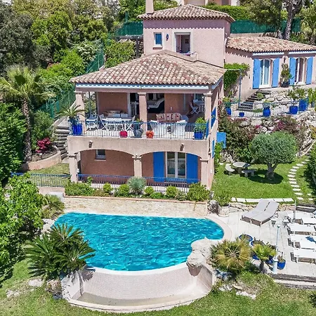 De Charme A Avec Piscine Privee Villa *