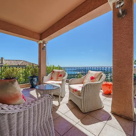 Villa De Charme A Avec Piscine Privee